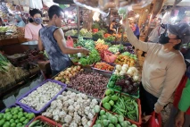 Harga Bahan Pokok Merangkak...