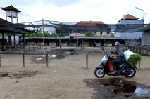 Penutupan Pasar Sapi...