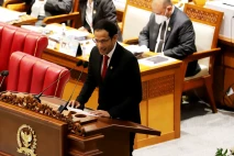 DPR Sahkan RUU Pendidikan...