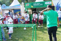 Keseruan Perayaan Hari...