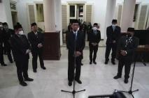 Sri Sultan HB X dan...