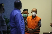 Jadi Tersangka, Bupati...