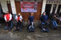 Warga Difabel Menyambut...