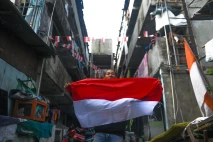 Pemasangan 10 Ribu Bendera...