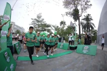 Puluhan Komunitas Lari...