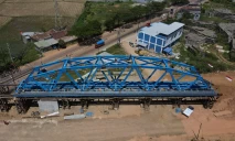 Pergeseran Jembatan...