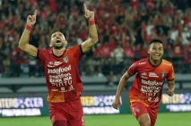 Tanpa Belas Kasihan,...