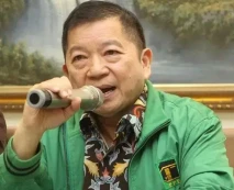 Pengamat: KPU Berpegangan...