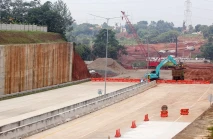 Proyek Tol Pamulang...