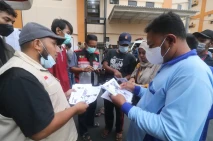 Keluarga Korban Kerusuhan...