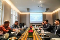 Sandiaga Uno Ajak Investor...