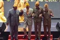 Jokowi dan Prabowo Kompak...