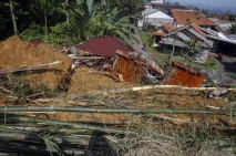 Bencana Longsor di Kabupaten...