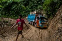 Jalan Lebak-Sukabumi...