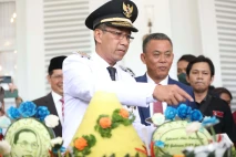 Momen Heru Budi Hartono...