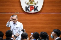 KPK akan Periksa Lukas...