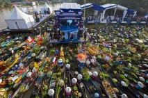 Festival Pasar Terapung...
