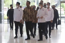 HT dan TGB Sambut Kedatangan...
