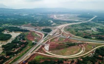 Proyek Jalan Tol Japek...