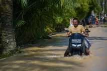 10 Kecamatan di Deli...