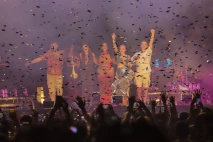 Clean Bandit Tutup Kemeriahan...