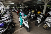 Kantong Parkir Park...