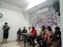 Mahasiswa Apoteker Serukan...