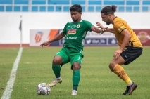Bhayangkara FC Libas...