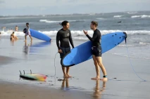 Pariwisata Bali di Tengah...