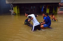 Banjir Rendam Belasan...