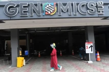 Tes PCR dan Antigen...