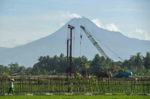 Pembangunan Tol Yogyakarta-Bawen...