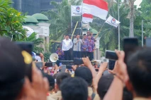 Anggota DPR Ini Temui...
