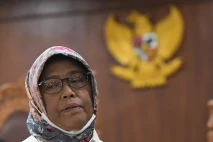 Sidang Perdana Eks Direktur...
