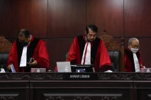 Tok! MK Tolak Legalkan...