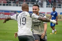 Persib Bandung Bungkam...