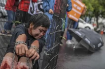 Aksi Tuntut Pengesahan...