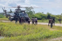 TNI/Polri Evakuasi 15...