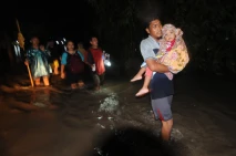 Evakuasi Warga Terdampak...