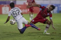 Persik Kediri Menang...