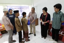Berbagi Kasih dan Kebaikan...