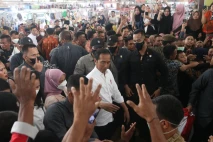 Jokowi Sidak ke Pasar...