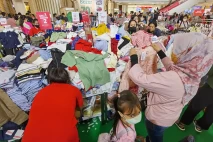 Berburu Diskon untuk...