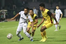Persik Kediri Bungkam...