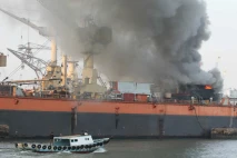 Kapal Kargo KM Anugerah...