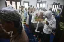 Salat Idul Fitri Jamaah...