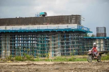 Pembangunan Tol Yogyakarta...