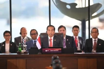 Presiden Jokowi Buka...