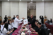 Partai Perindo Resmi...