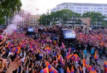 Juarai La Liga ke-27,...